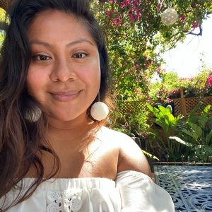 Meet your Posher, Cristina